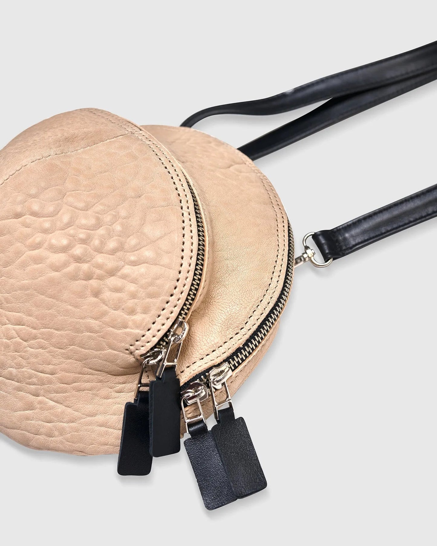 Circle Canteen Bag, Nude