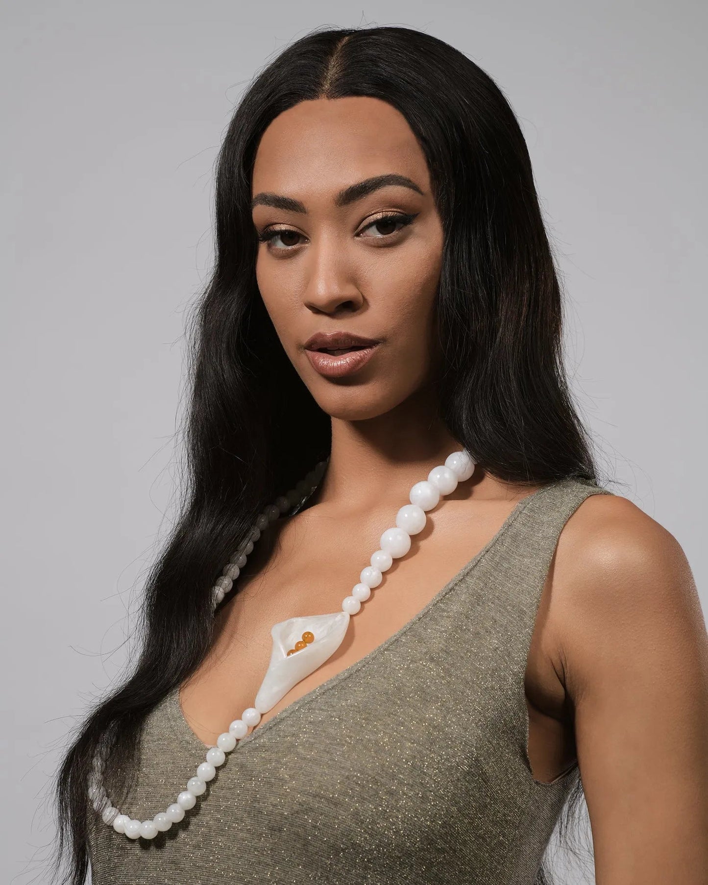 Lily Bead Necklace, White