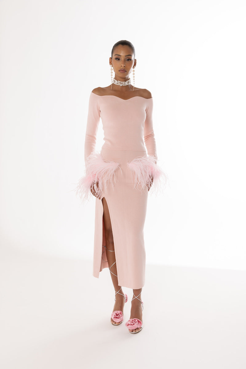 PINK VANILLA KNIT SKIRT WITH FEATHERS