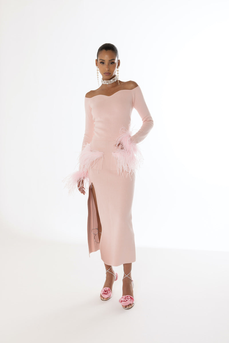 PINK VANILLA KNIT SKIRT WITH FEATHERS