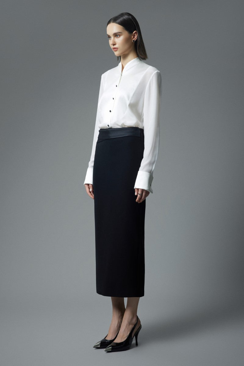 PAMPLONA SKIRT IN BLACK