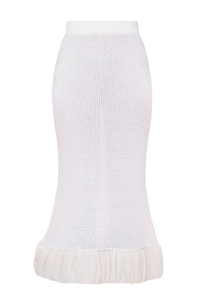 KNITTED MAXI SKIRT IN WHITE