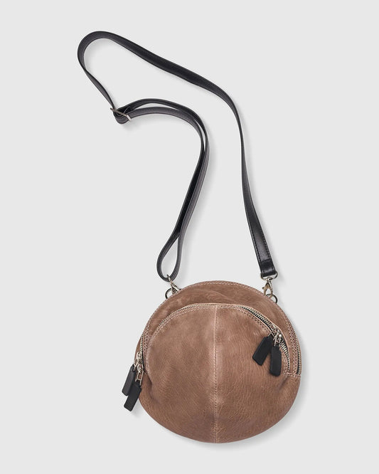 Circle Canteen Bag, Wood