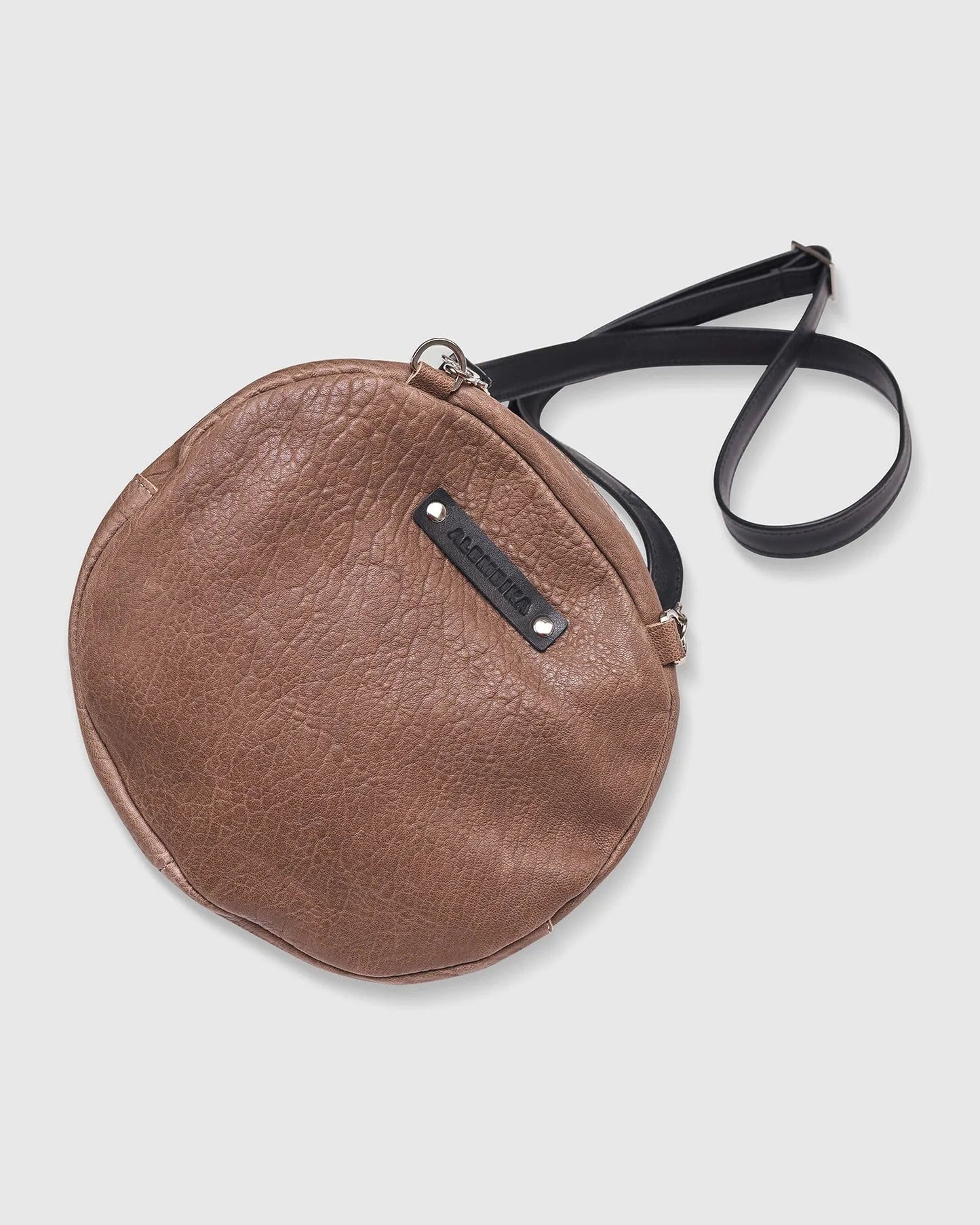 Circle Canteen Bag, Wood