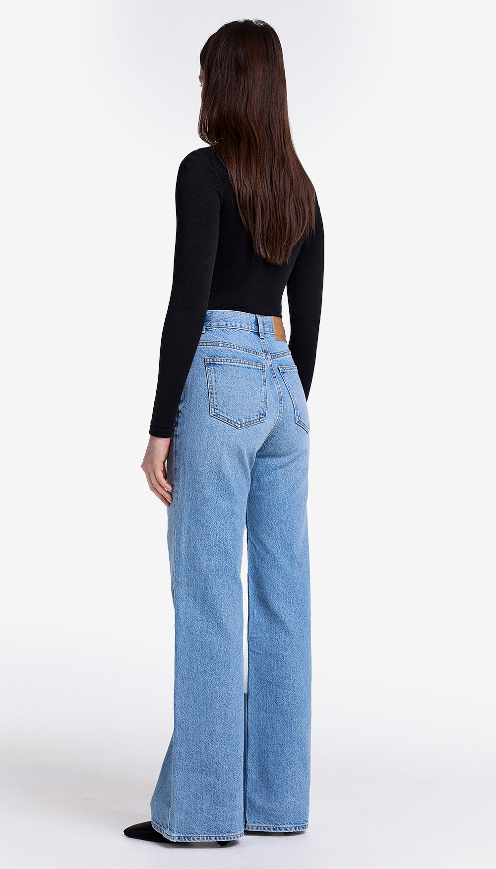 Dove High Rise Wide Leg Jean