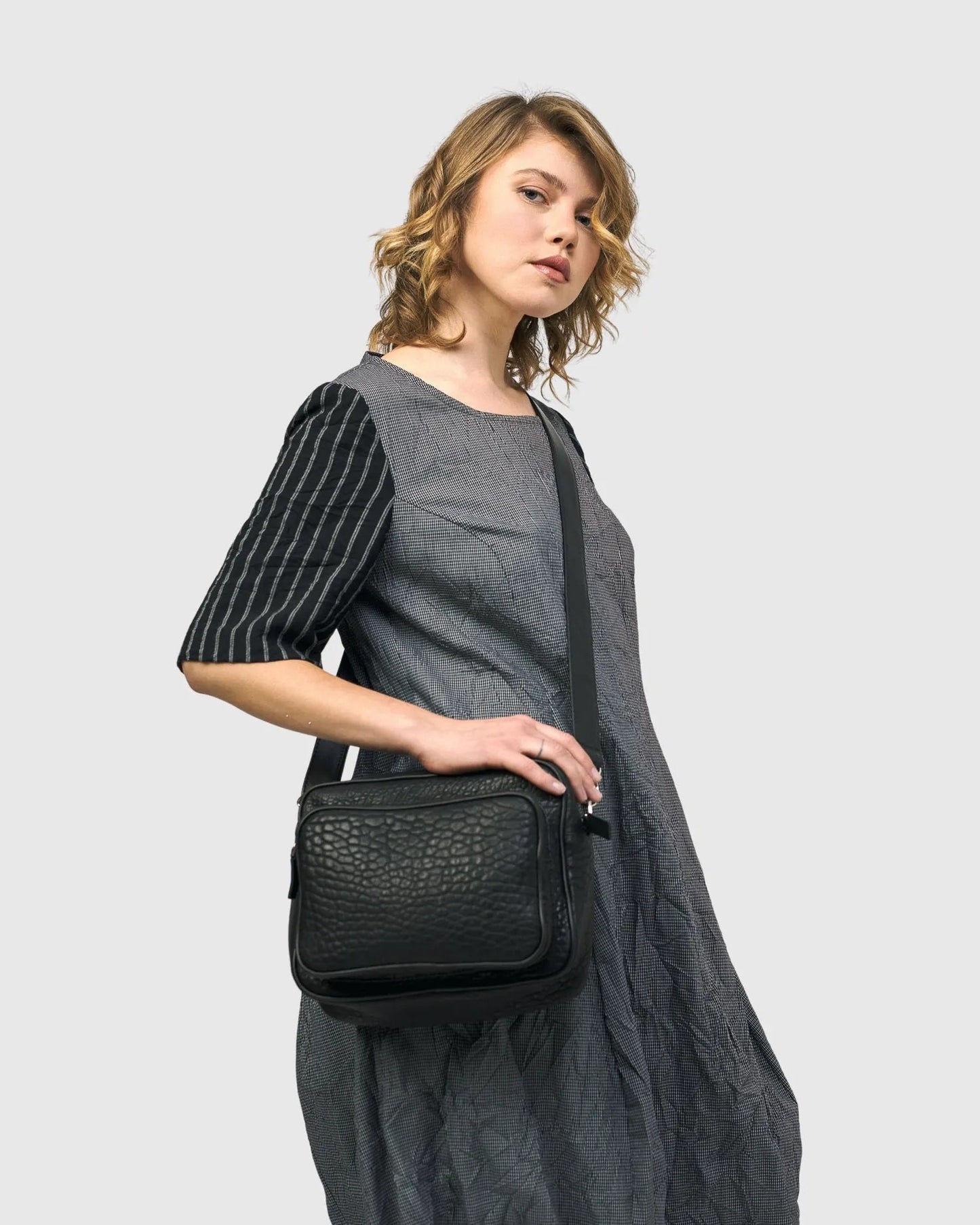 Carryall Camera Bag, Black