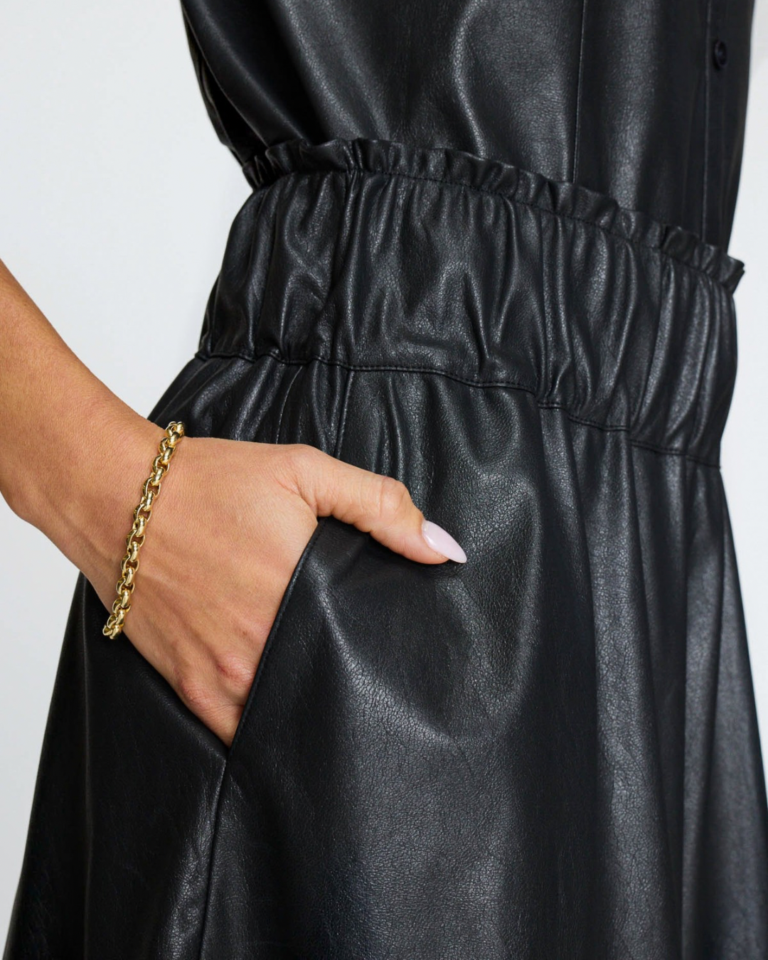 THE ISSA SKIRT
