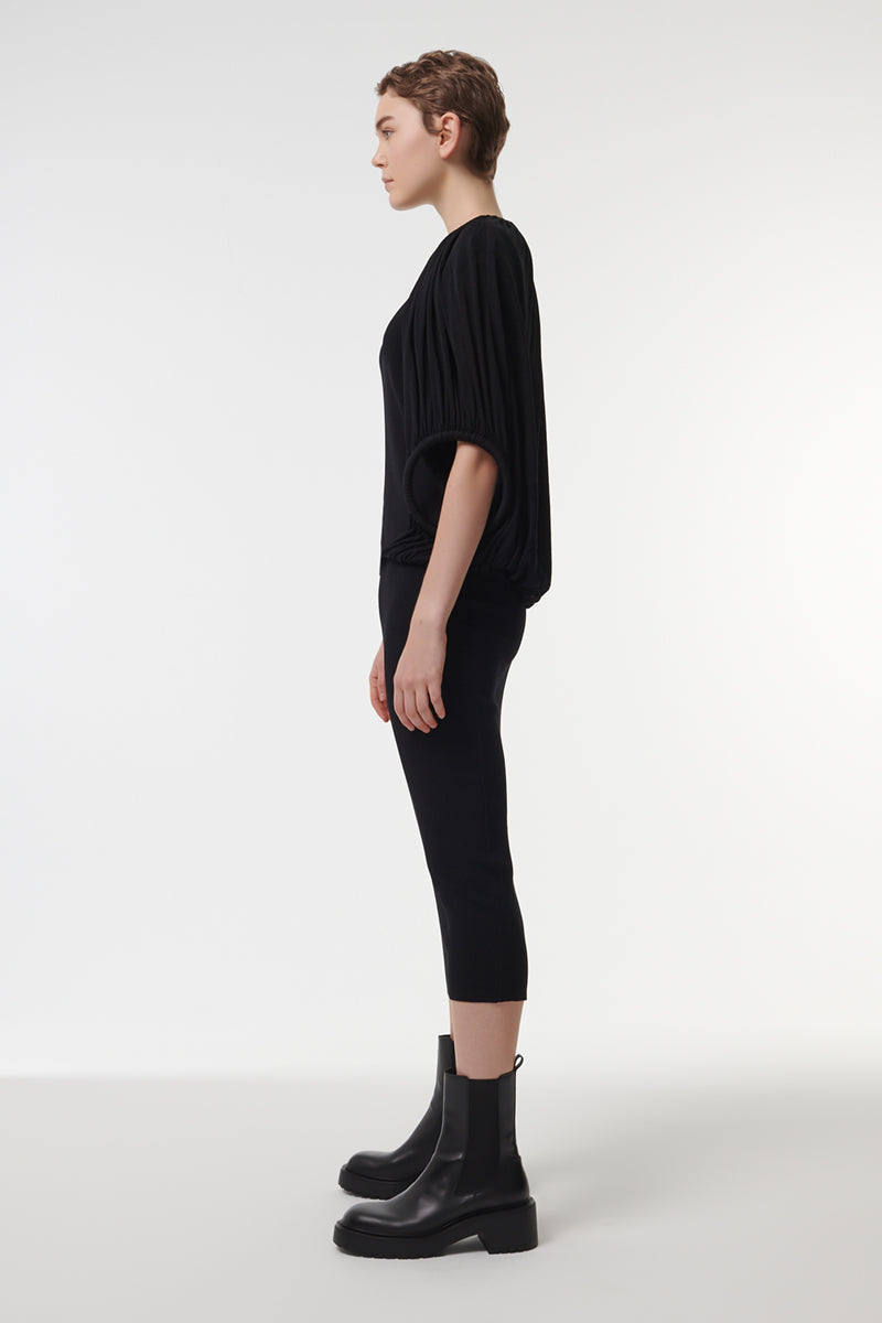 KNITTED PENCIL SKIRT IN BLACK