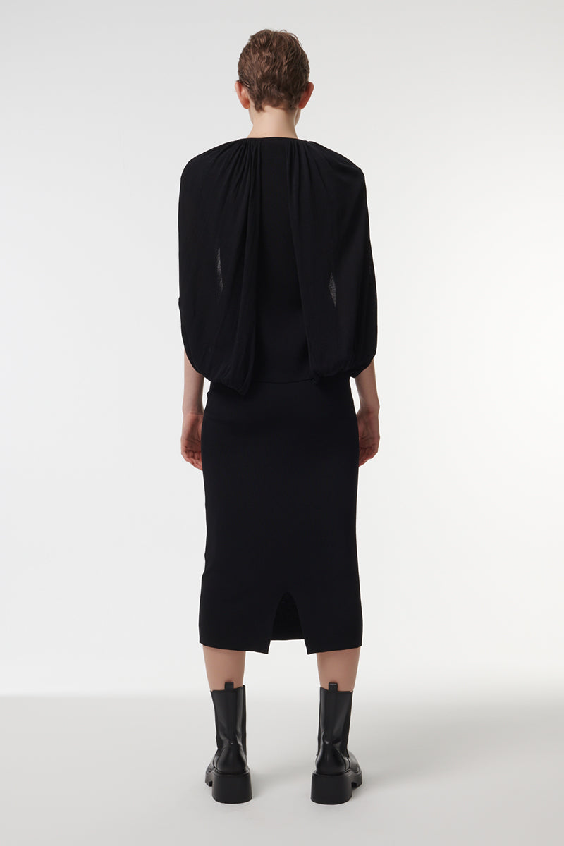 KNITTED PENCIL SKIRT IN BLACK