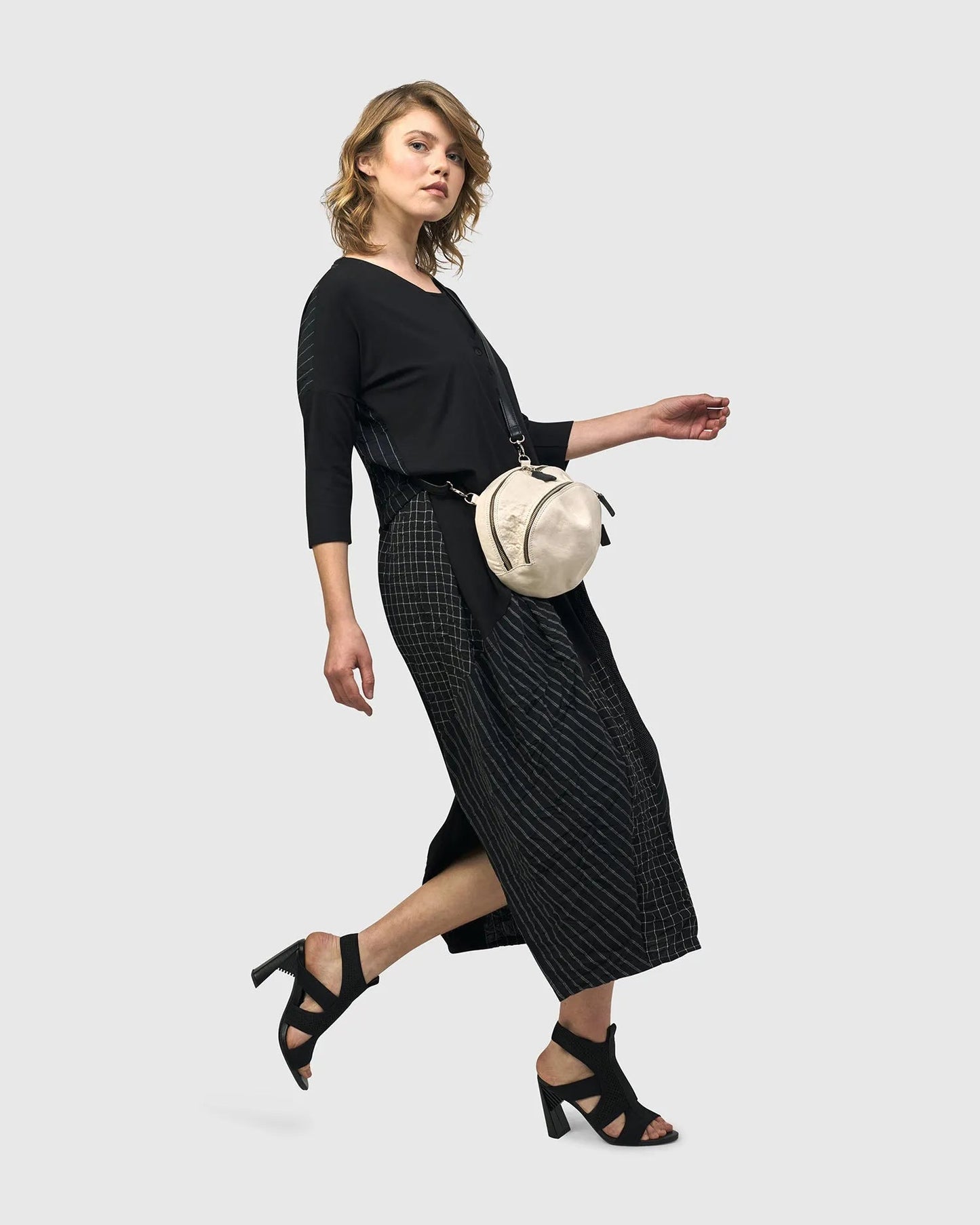 Circle Canteen Bag, Ivory