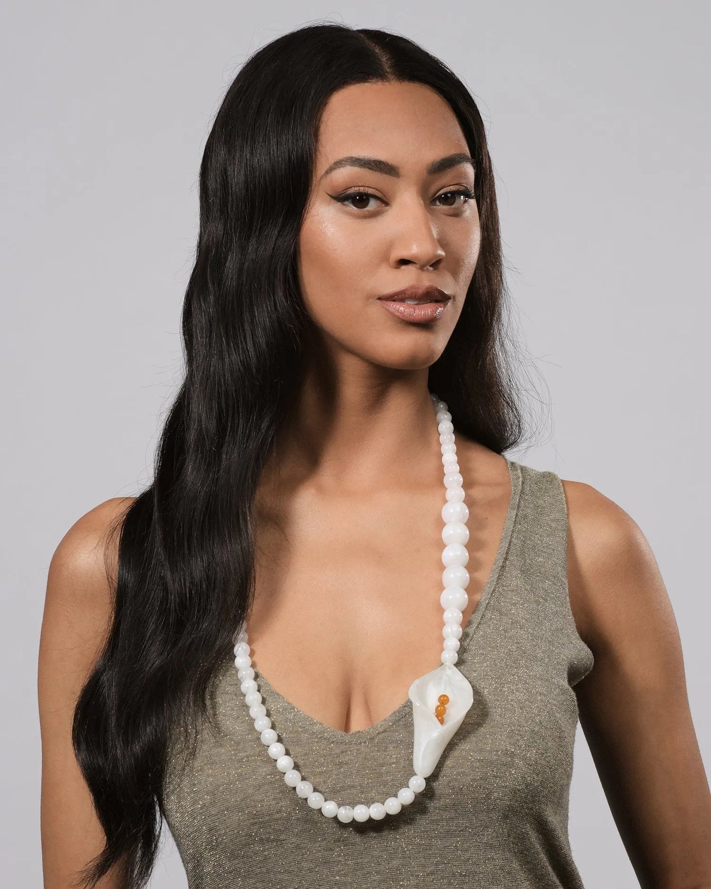 Lily Bead Necklace, White
