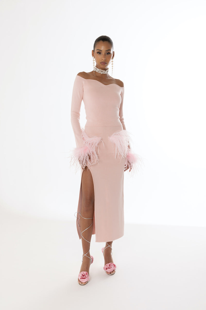 PINK VANILLA KNIT SKIRT WITH FEATHERS