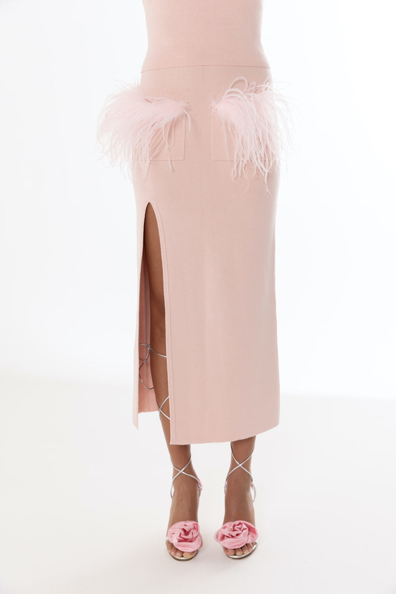 PINK VANILLA KNIT SKIRT WITH FEATHERS