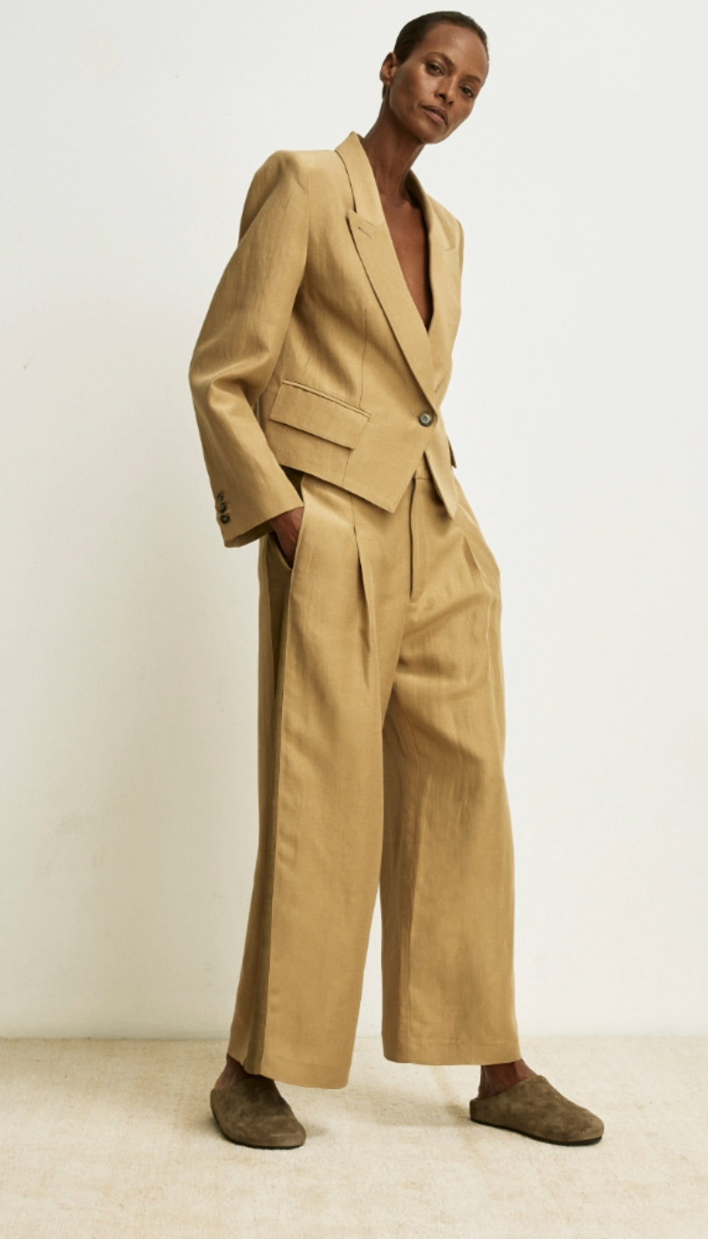 Tux Stripe Crop Pleated Trouser