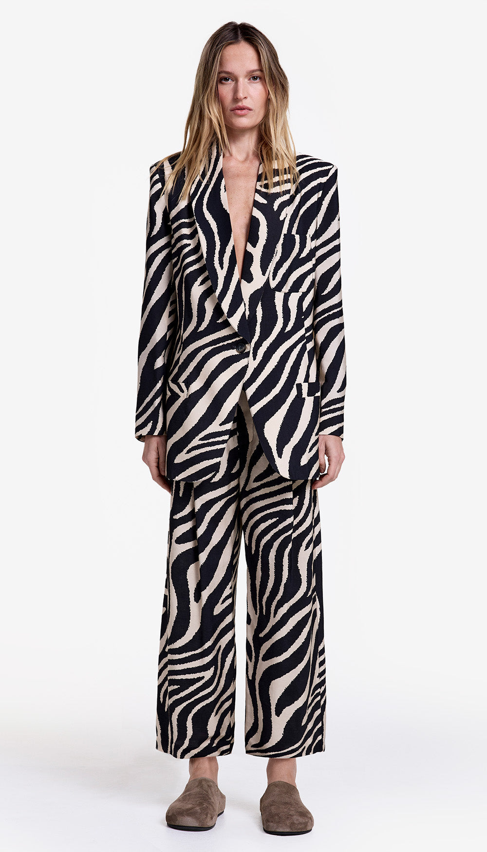 Cropped Pleated Trouser