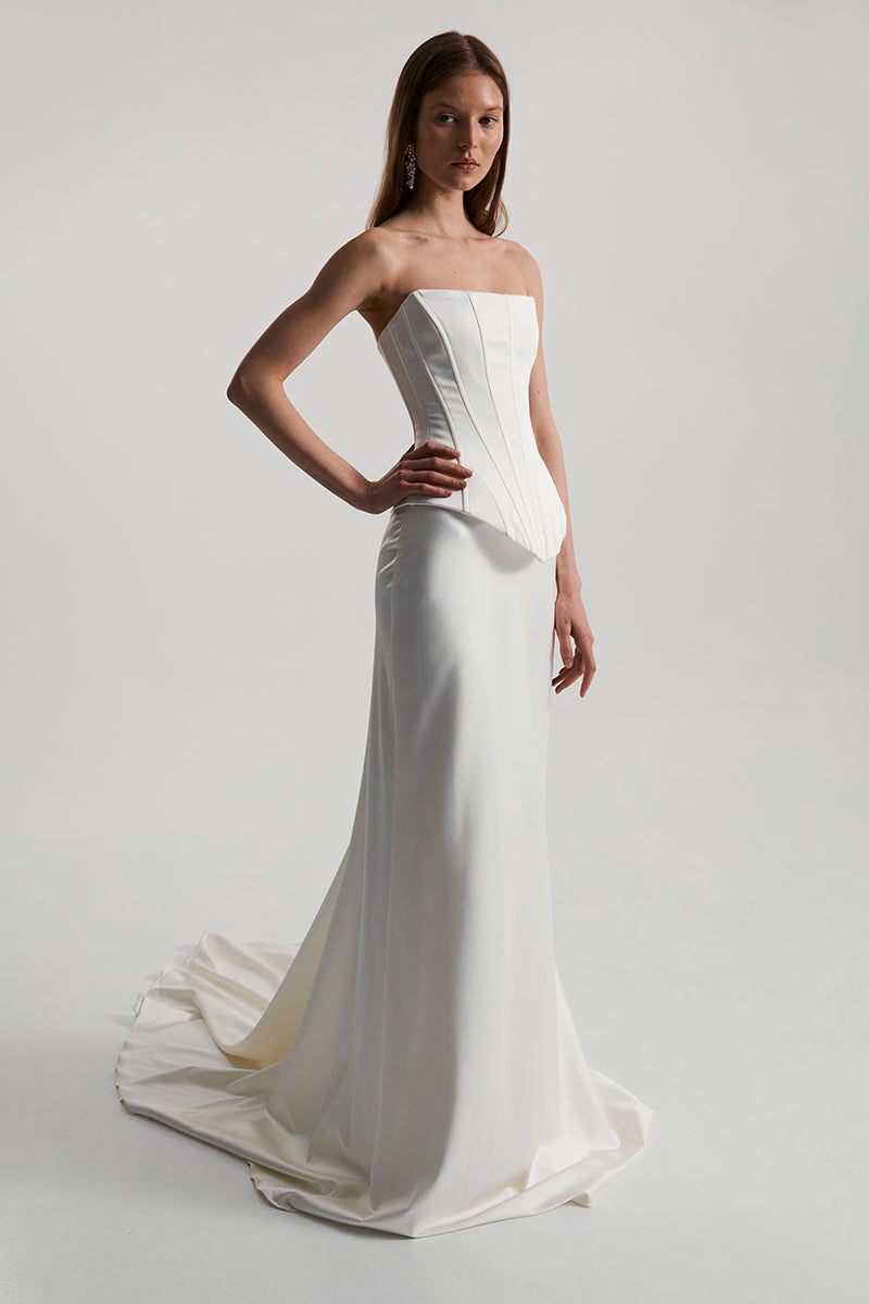 SKIRT WITH TRAIN SATIN IN OFF-WHITE