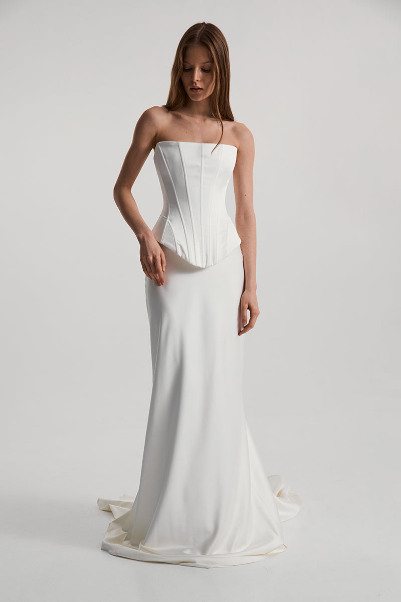 SKIRT WITH TRAIN SATIN IN OFF-WHITE